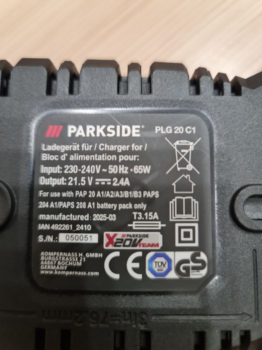 Cheie clicket Parkside cu patrat 1/2 cu acumulator si incarcator