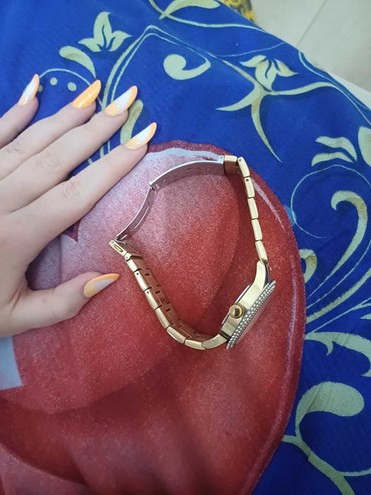 Oferta Guess ceasuri de dama