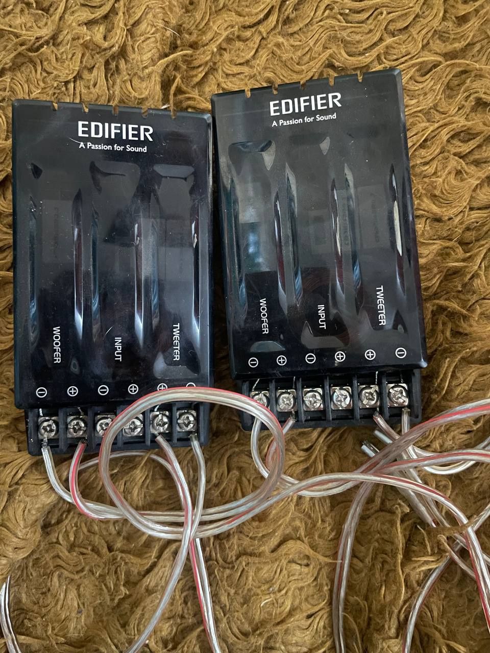 Продаю динамики EDIFIER