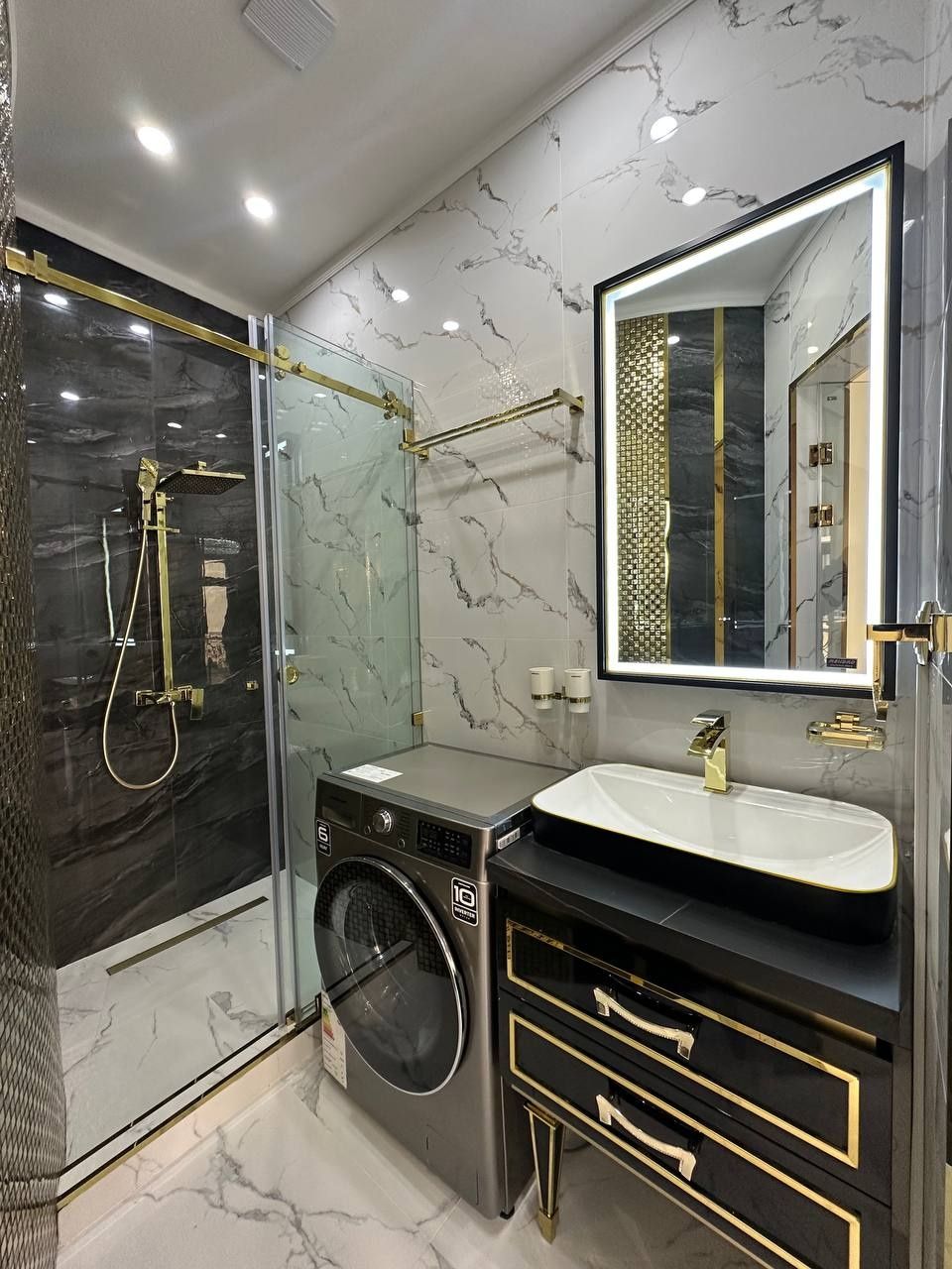 Продаётся квартира 3/4/7
Tashkent City Boulevard Residence