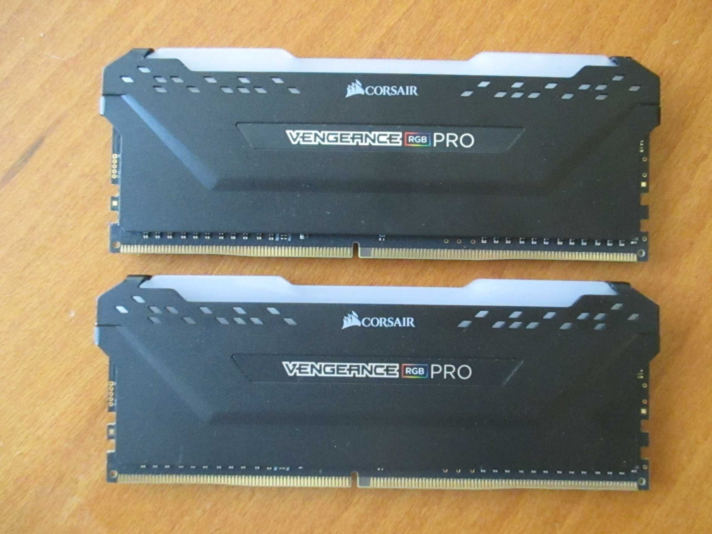 Памет Corsair VENGEANCE RGB PRO 16GB (2x8 GB) DDR4 3600 MHz CL16