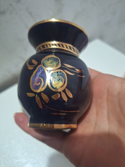 Set vază mică cu farfurie