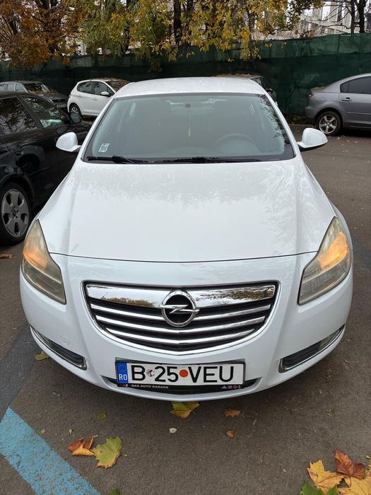 Vanzare autoturism Opel Insignia primul proprietar