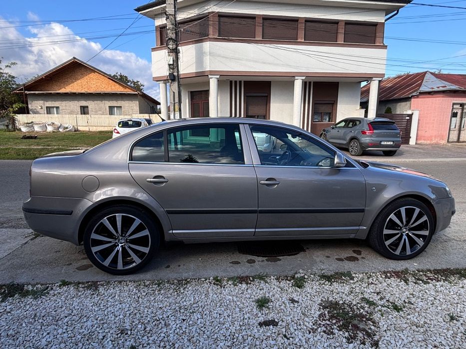 Skoda Superb FACELIFT, 1.9 TDI 131CP, 141.000 KM REALI-Unic proprietar
