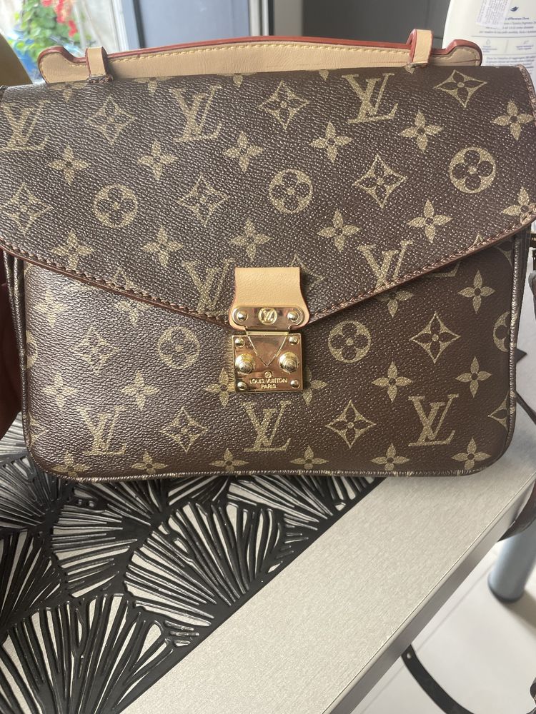 Geanta louis vuitton