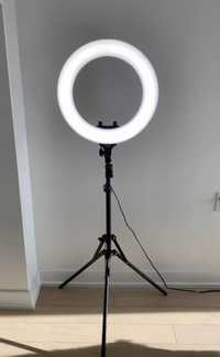 Професионална LED RING - Студийна лампа КАТО НОВА