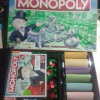Игра монополия и музыкальная шарманка