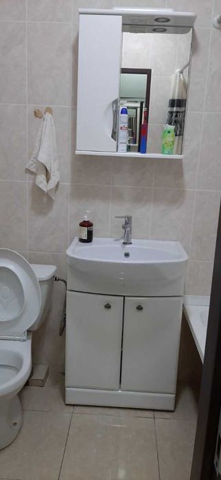 Дава се под наем Едностаен апартамент в София, Гоце Делчев - 42 кв.м за 323.85 € - Снимка #2