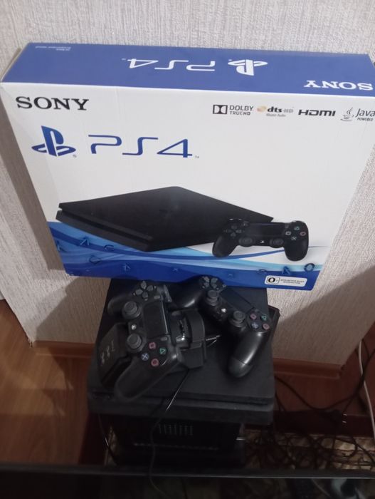 Плестейшен 4 слим