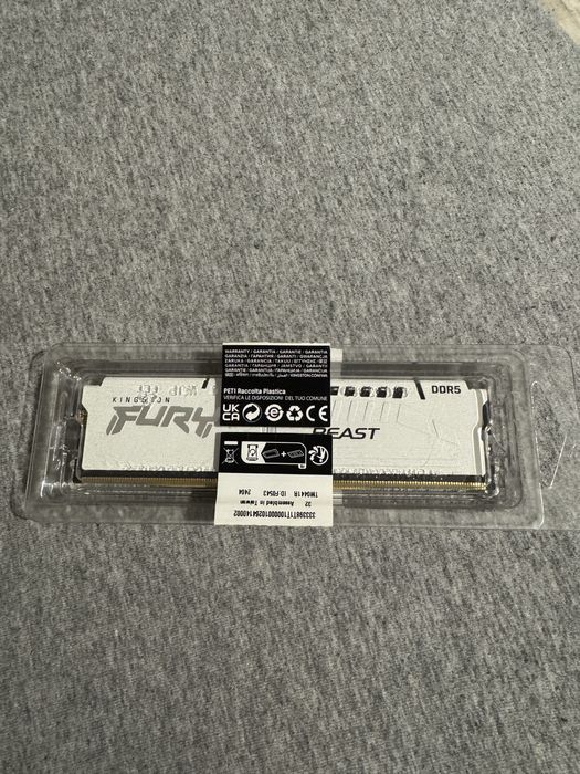 Kit Ram 32GB DDR5 in stare perfecta