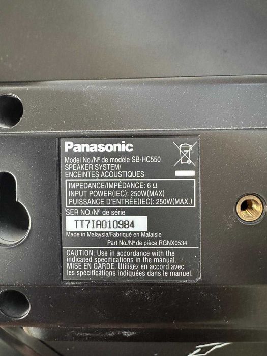 Sistem audio Panasonic 5.1, model SA-PT550, cu telecomanda