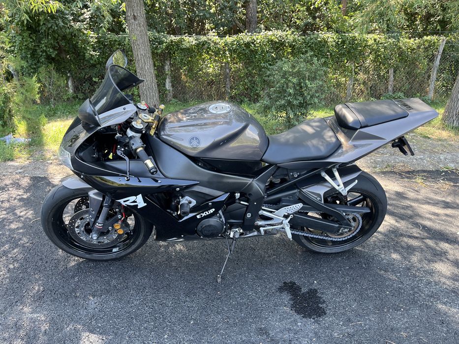 Yamaha R1 RN09 2002/ Variante auto