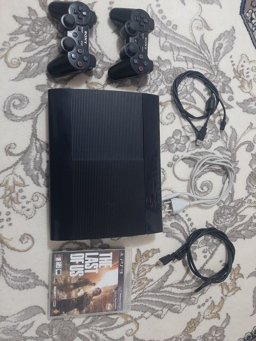 PS3 Super Slim консоль