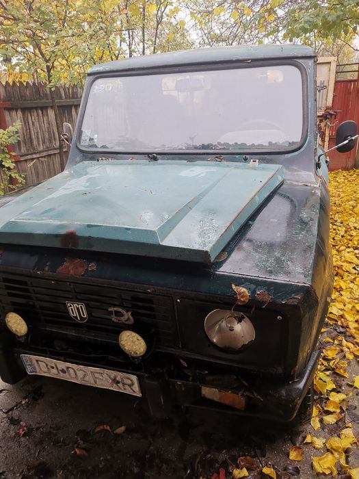 Vând ARO motor Brasov