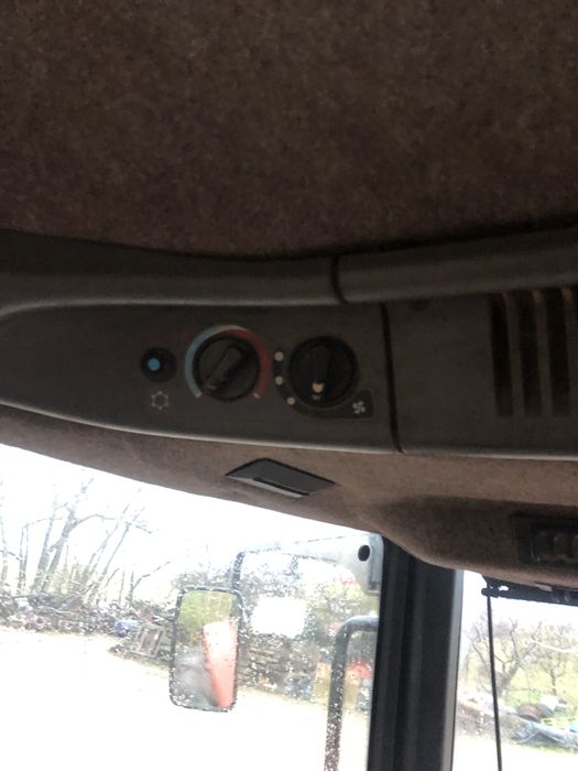 Piesa cutie punte cabina newholalnd g 240