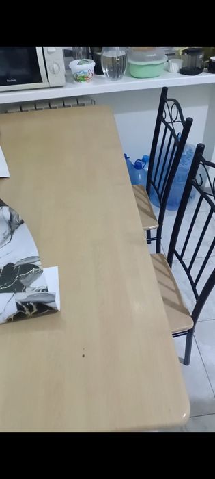 Продам стол очень качественный
