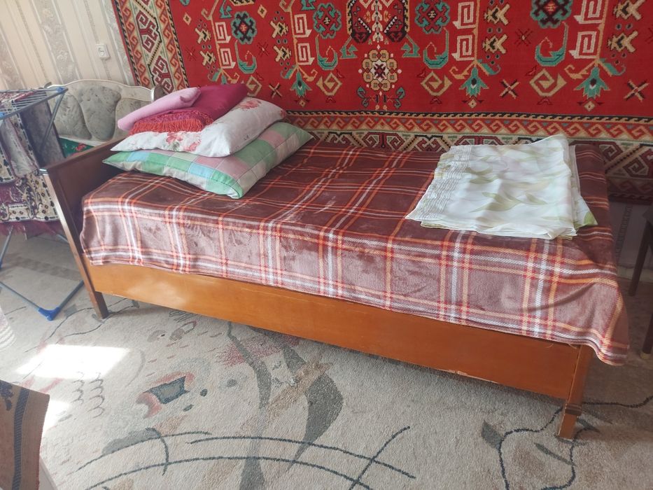 Кровать Румыния.
