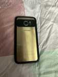 Продавам samsung galaxy s7 edge