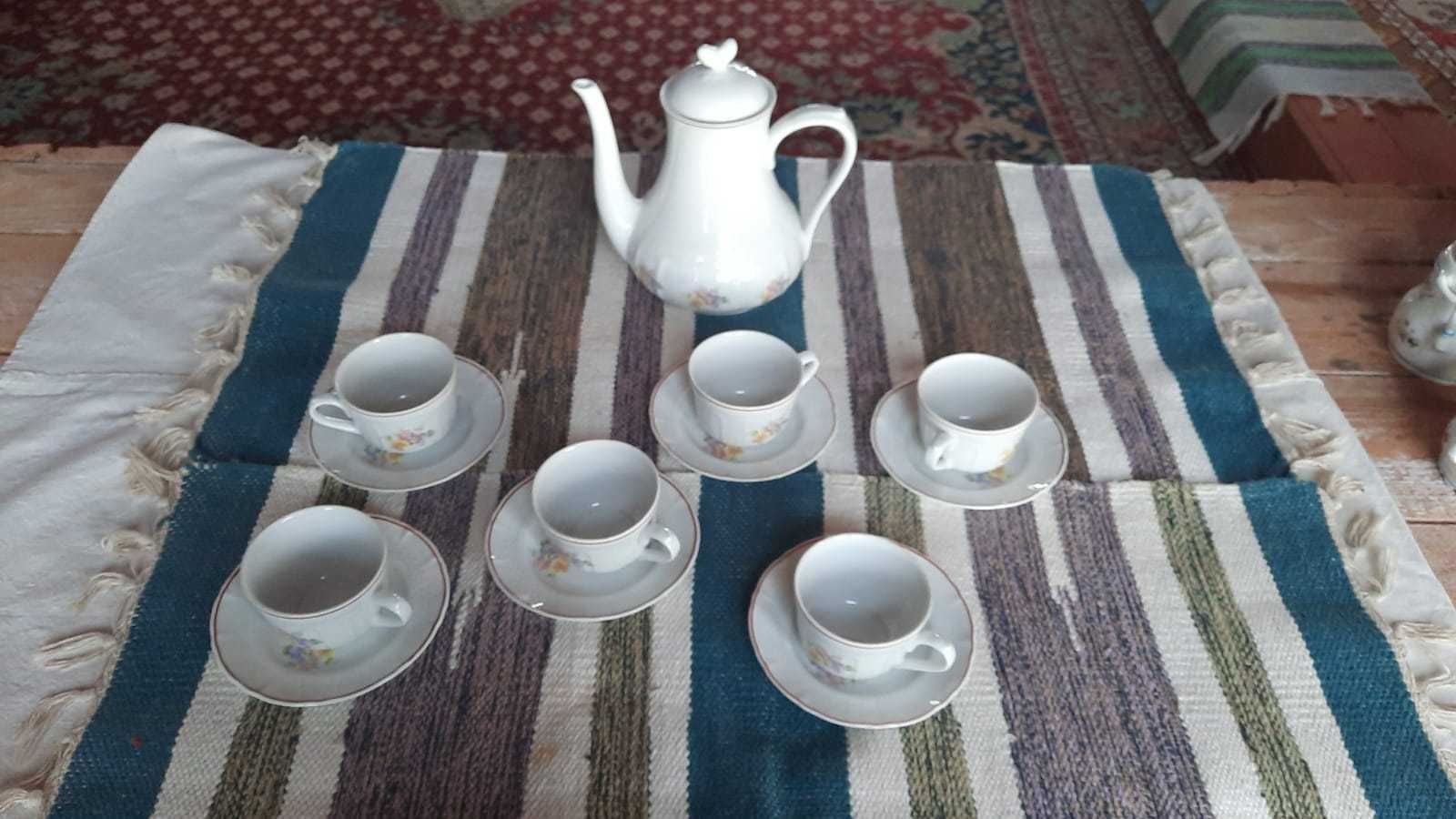 2 seturi vechi servit cafea ceai cesti portelan romanesc Dorohoi Cluj