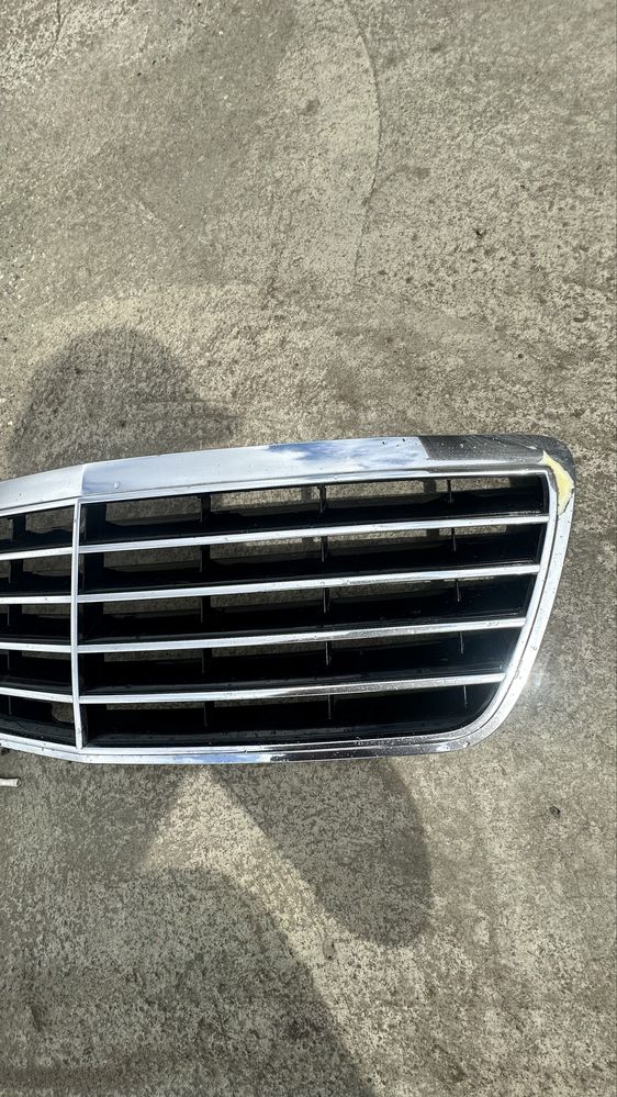 Решетка радиатора мерседес w210