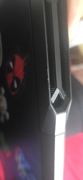 Продавам гейминг лаптоп HP Pavilion подходящ за гейминг и офис работа