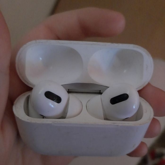 AirPods 4 Pro !!!