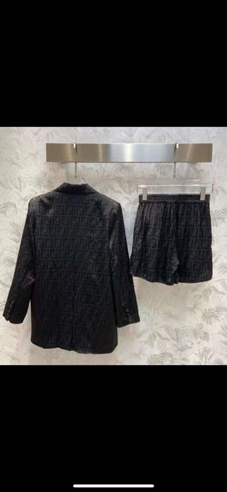 Наличен Дамски комплект