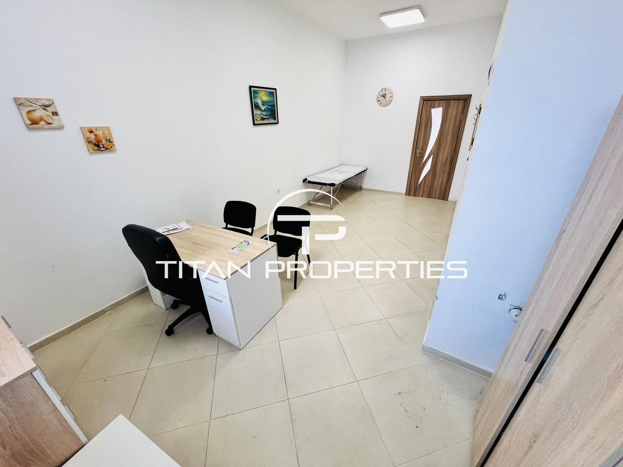 Дава се под наем Магазин в Бургас, Възраждане - 40 кв.м за 331.5 € - Снимка #2