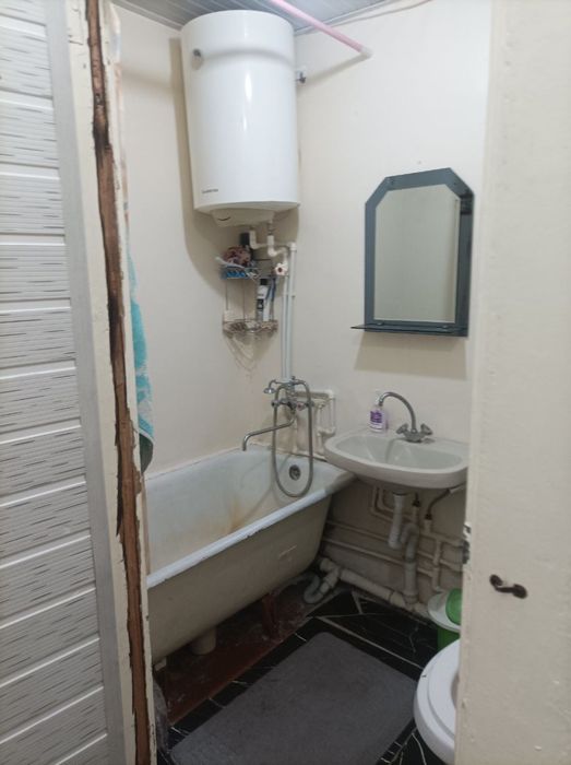 Срочно! Сдаётся 1 ком квартира Партсъезд