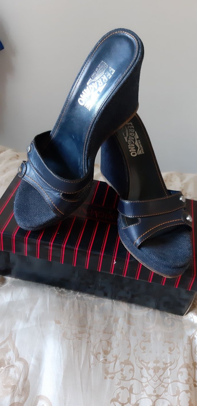 Sandale Ferragamo,originale denim si piele,superbe,comode 39