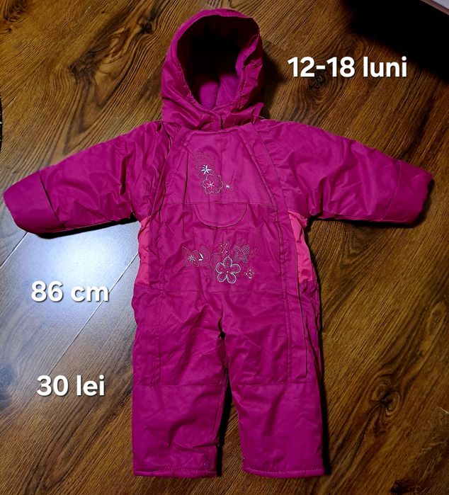 Vând combinezon 12-18 luni
