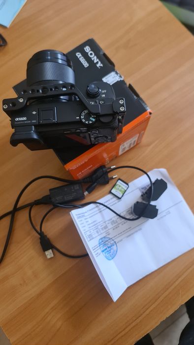 Продам фоткамеру SONY 6600.в отличном сост.
