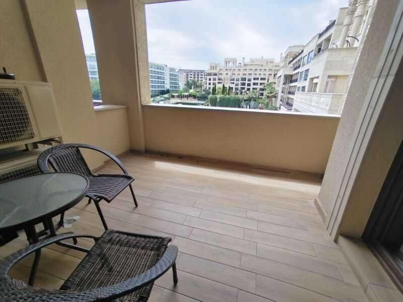 Продава се Двустаен апартамент в Варна, Цветен квартал - 63 кв.м за 2016 €/кв.м - Снимка #1