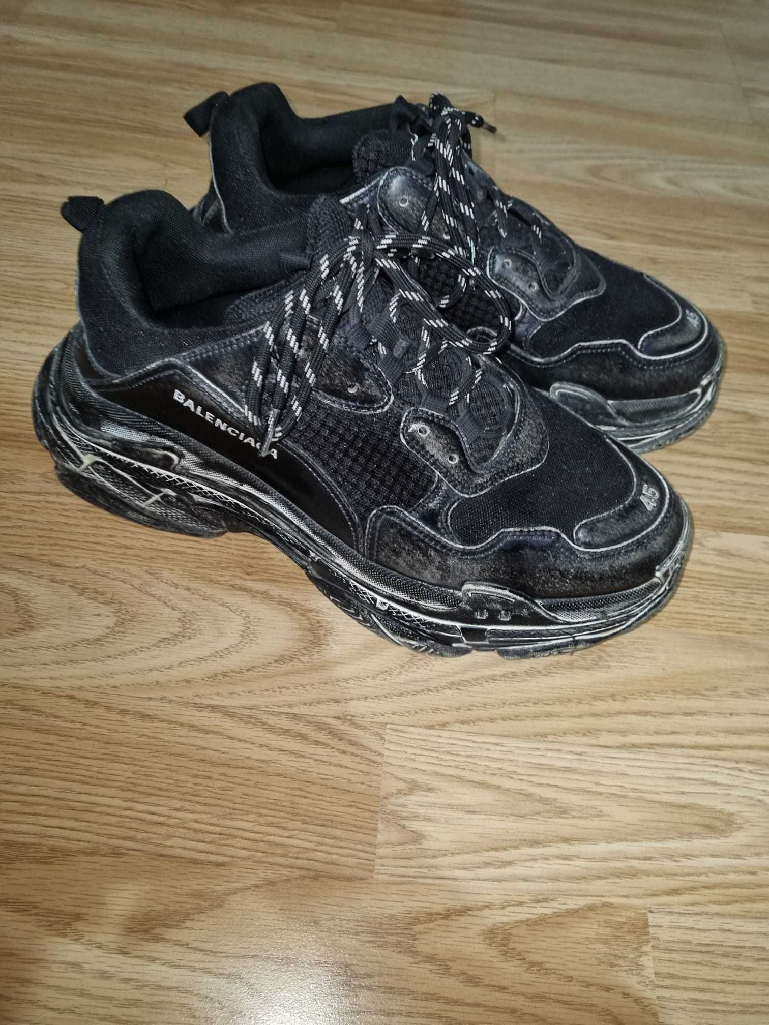 balenciaga triple s Black faded  45