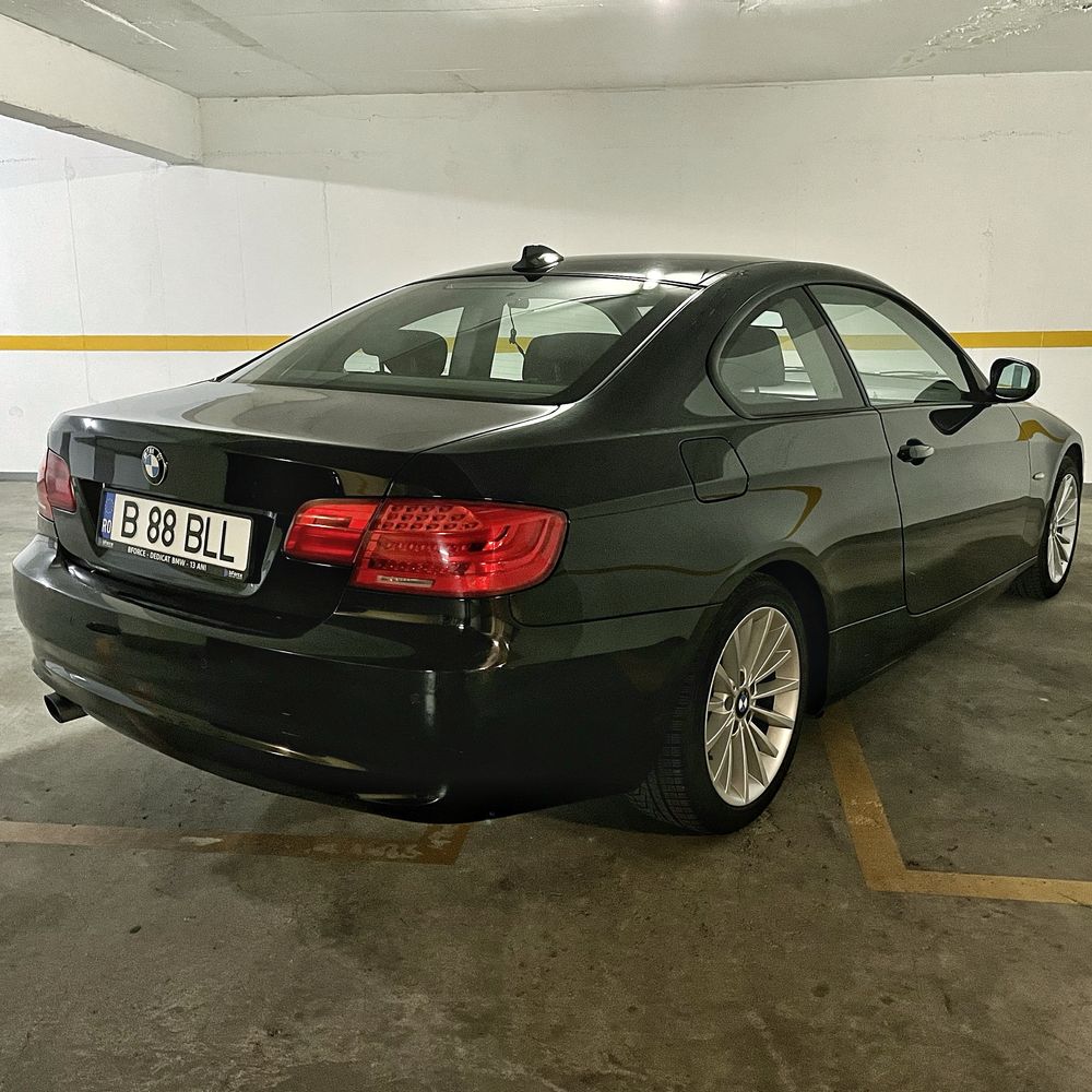 BMW 320i Coupe Facelift | 2012