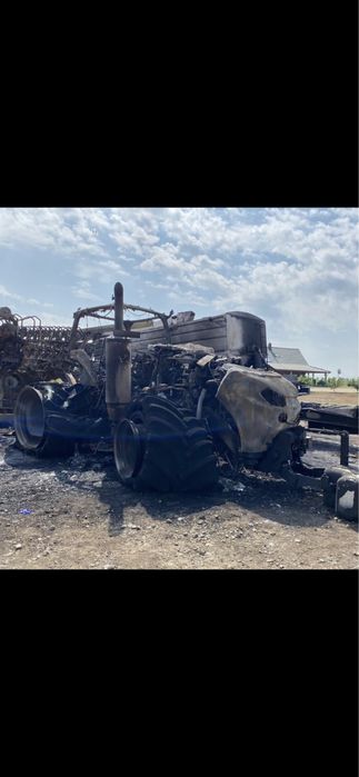 Dezmembrez Case Magnum 400