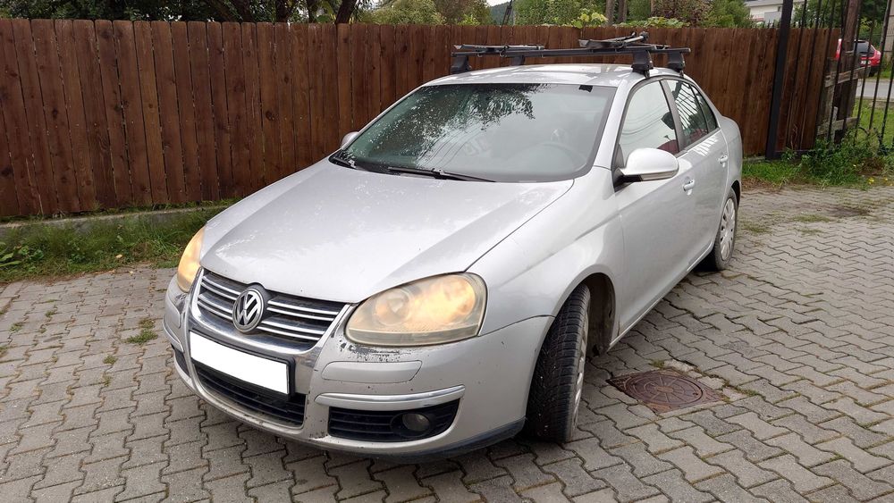 VW JETTA 1.6 benzina, 2008, 281505KM