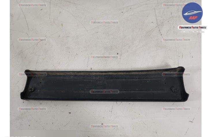 Suport Numar Bara Fata original Land Rover  Range Rover Sport  1 [face