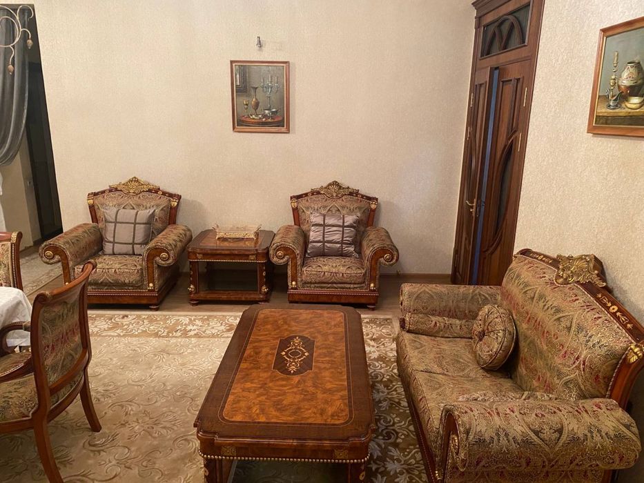 Срочно продаётся Юнусабад Уста Ширин 5 сот, 1,5 уровня 9 ком евро дом