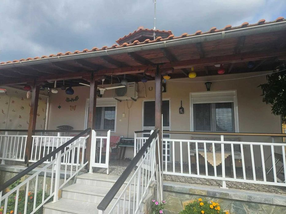 Къща в Акти Неон Кердилион