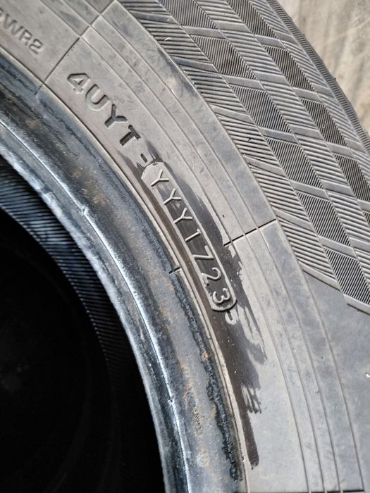 205/70/15" Yokohama 4бр.гуми дот2023