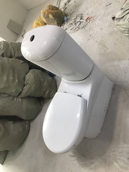 Унитаз продам 1 шт буу