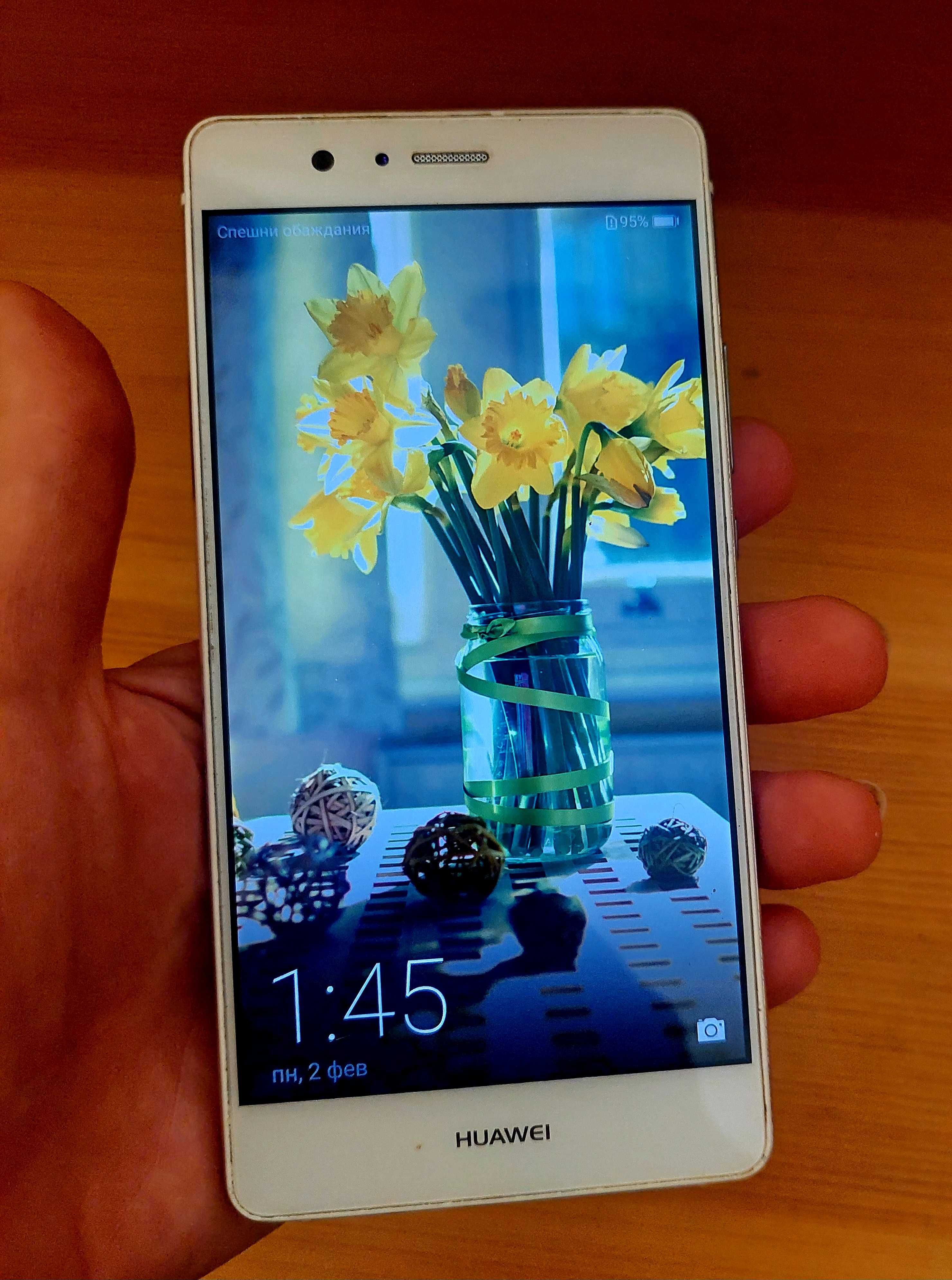 Huawei P9 lite
Продавам телефон Huawei P9 lite в отлично състояние