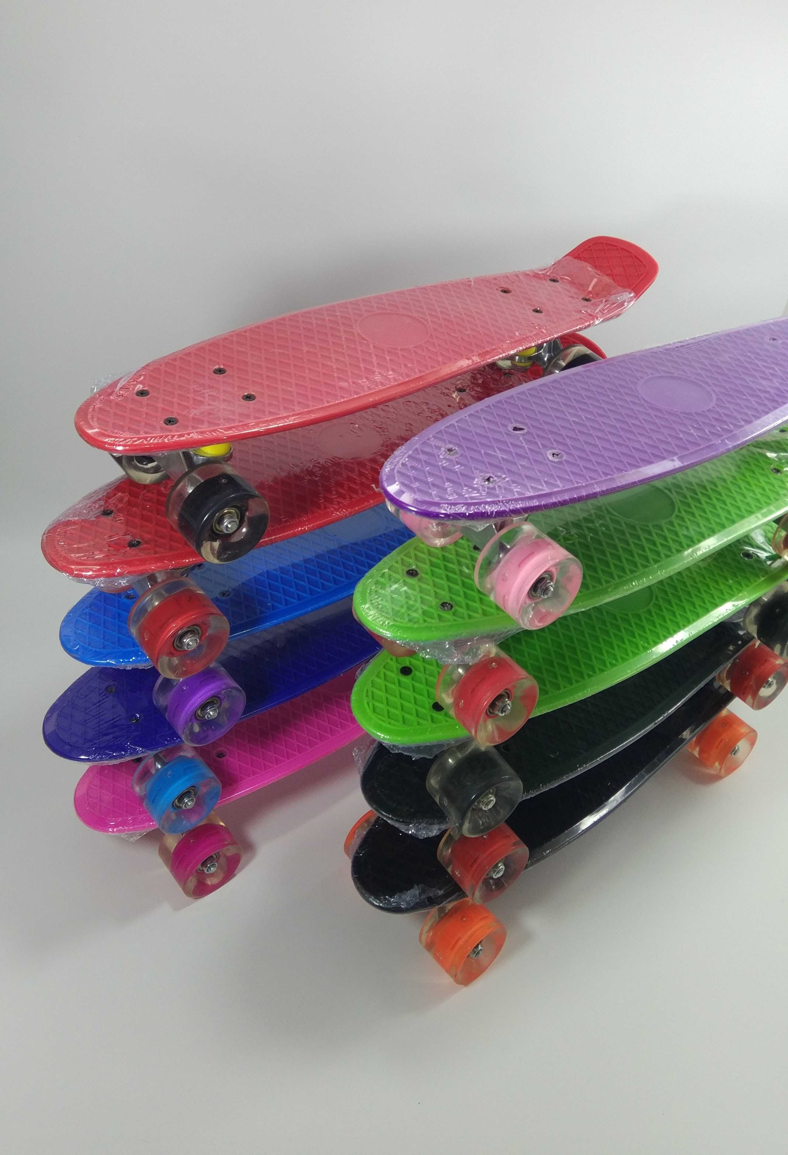 Сини светещи пениборди скейтборд penny board / пениборд
