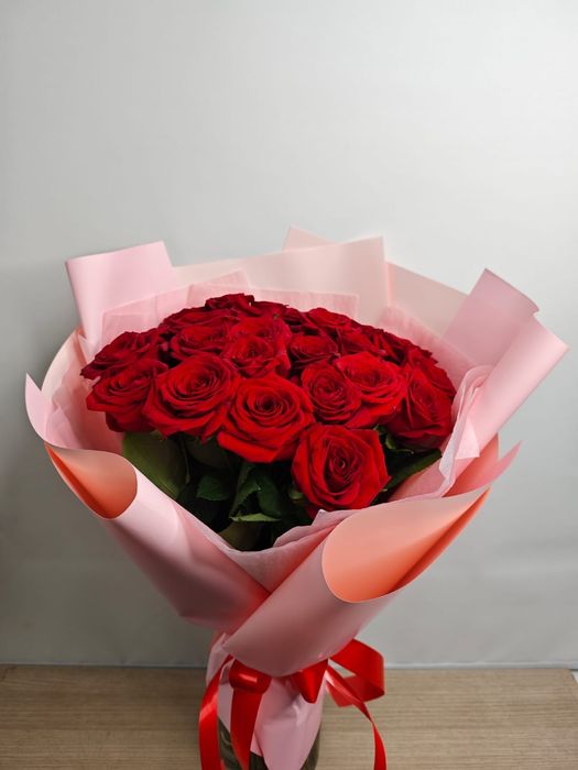 Розы букеты цветы доставка