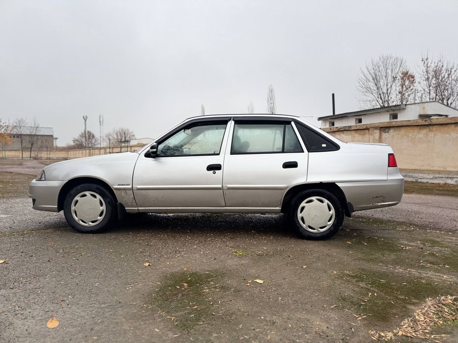 Нексия 2/1.6 2015 й