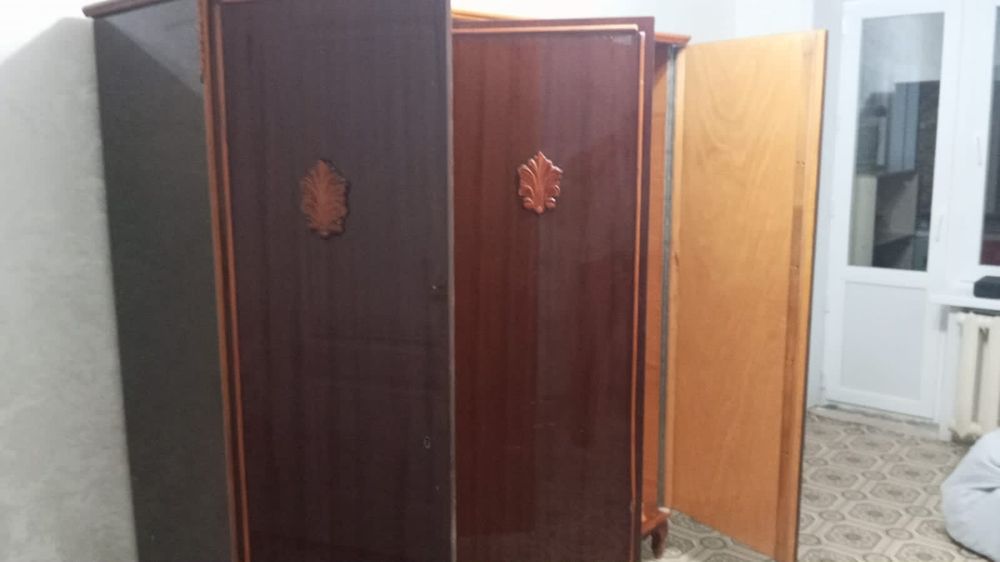 Шкаф румынский качественный