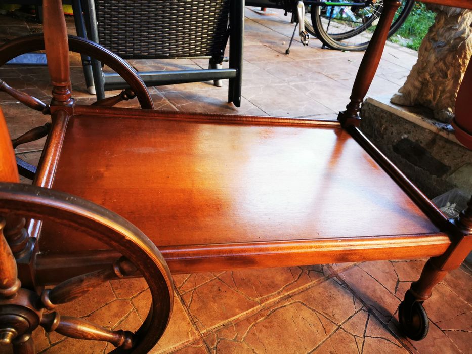 Vand masa cu roti din lemn masiv gheridon cu blat de faianta