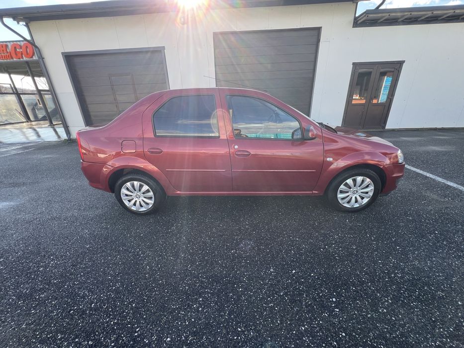 Logan 2011 1.6mpi +GPL