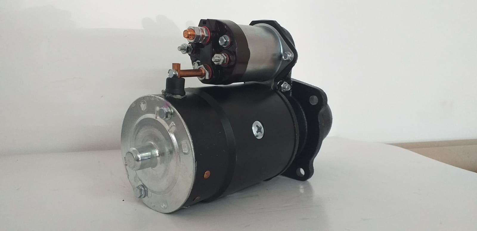 Electromotor BOBCAT 443 543 533 642 632 453 553 653 463 320 751  672